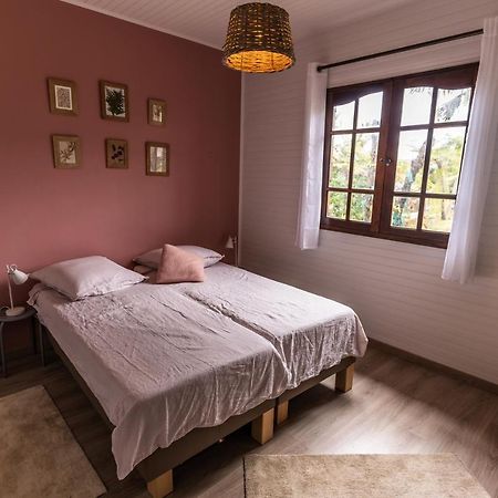 Magnifique Villa Creole Villa Ti Bout Bois Avec Cheminee Au Tevelave Les Avirons Exteriör bild