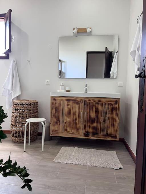 Magnifique Villa Creole Villa Ti Bout Bois Avec Cheminee Au Tevelave Les Avirons Exteriör bild