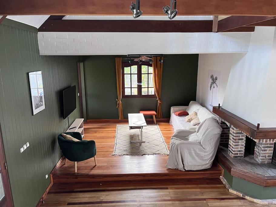 Magnifique Villa Creole Villa Ti Bout Bois Avec Cheminee Au Tevelave Les Avirons Exteriör bild