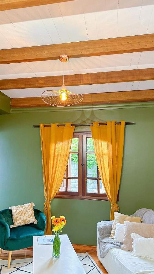 Magnifique Villa Creole Villa Ti Bout Bois Avec Cheminee Au Tevelave Les Avirons Exteriör bild