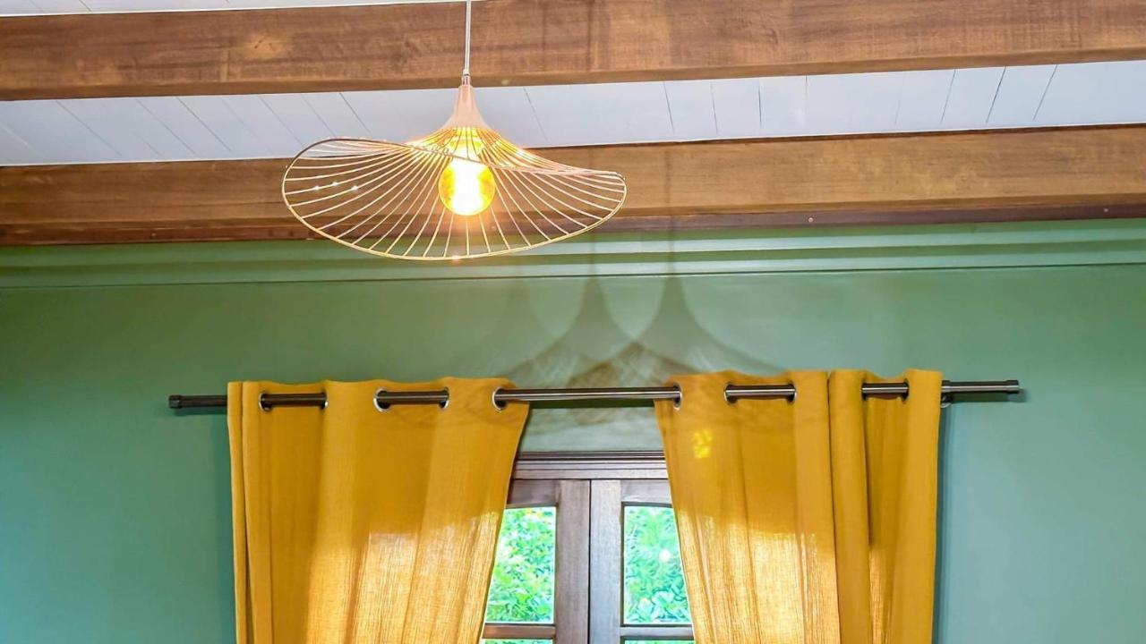 Magnifique Villa Creole Villa Ti Bout Bois Avec Cheminee Au Tevelave Les Avirons Exteriör bild
