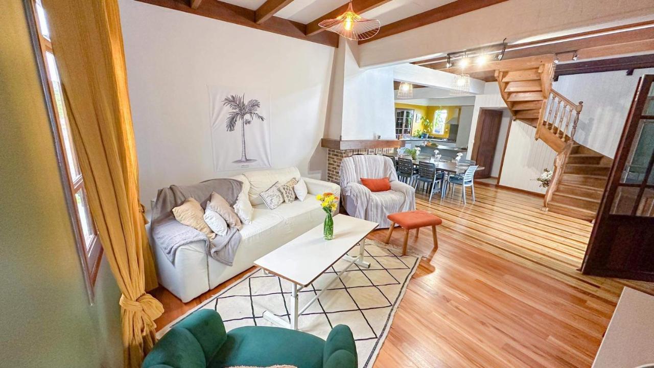 Magnifique Villa Creole Villa Ti Bout Bois Avec Cheminee Au Tevelave Les Avirons Exteriör bild